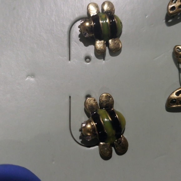 Gold-Tone Bee & Butterfly Stud Earrings Set  Nickel-Free Nature-Inspired Jewelry - Picture 8 of 10